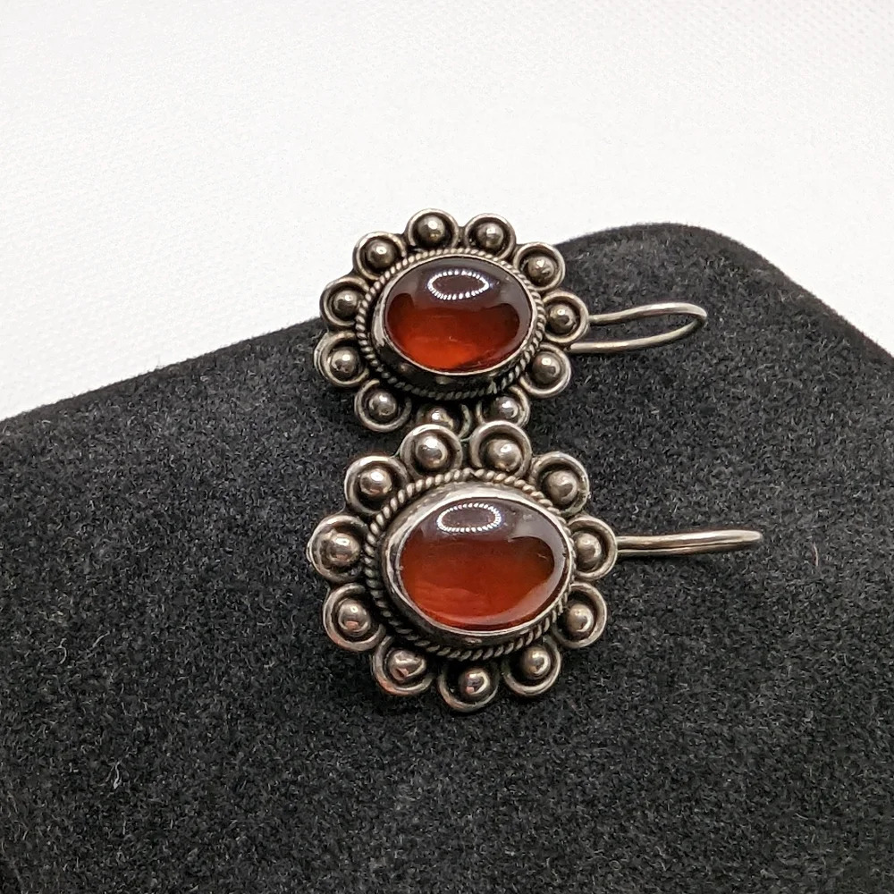 ✨ Vintage Sterling Silver & Carnelian Floral Drop Earrings ✨ - Picture 3 of 4